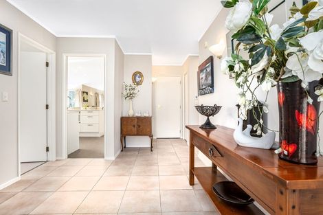 Photo of property in 7 Lakeside Villas, Whitby, Porirua, 5024