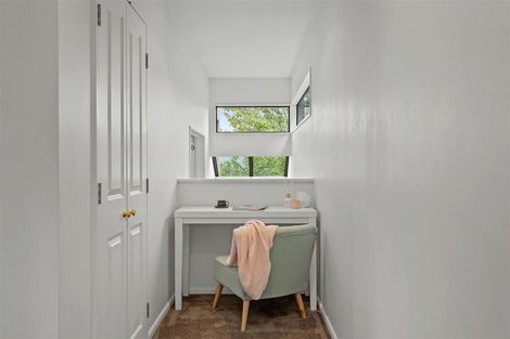 Photo of property in 124 Springfield Road, St Albans, Christchurch, 8014