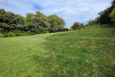 Photo of property in 3 The Drive, Tawa, Wellington, 5028