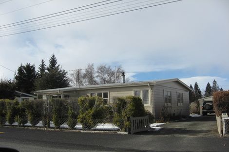 Photo of property in 53 Jollie Road, Twizel, 7901