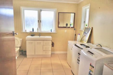 Photo of property in 2/134 Forrest Road, Milford, Auckland, 0620