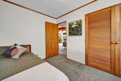 Photo of property in 20 Heaphy Street, Westown, New Plymouth, 4310