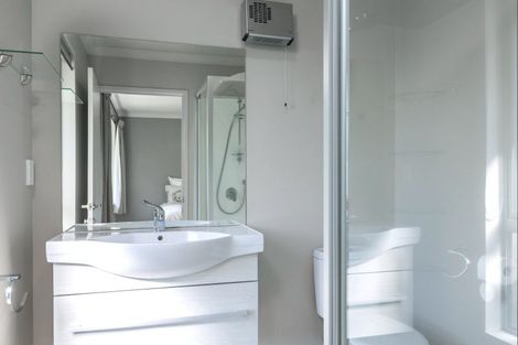 Photo of property in 25 Clearwater Place, Mayfield, Blenheim, 7201