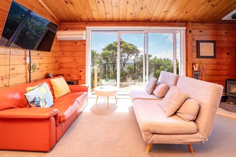 Photo of property in 4 Baxter Way, Karori, Wellington, 6012