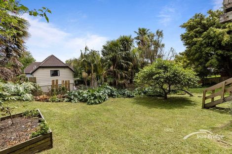 Photo of property in 2/34 Aeroview Drive, Beach Haven, Auckland, 0626