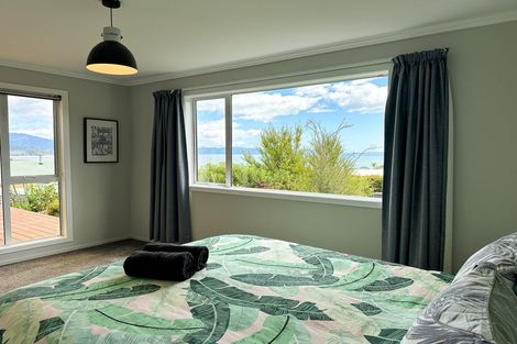 Photo of property in 28 Bay Vista Drive, Pohara, Takaka, 7183