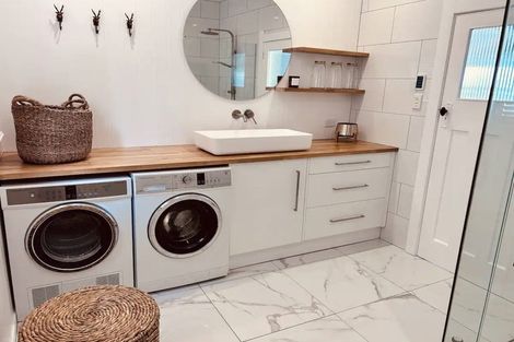 Photo of property in 27a Goldsmith Road, Hospital Hill, Napier, 4110