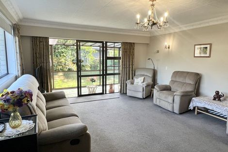 Photo of property in 92 Newcastle Street, Windsor, Invercargill, 9810