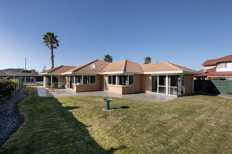 Photo of property in 4 Monterey Key, Papamoa Beach, Papamoa, 3118