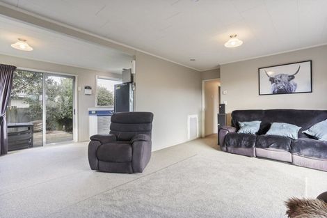Photo of property in 11 Coleman Place, Darfield, 7510