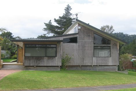 Photo of property in 111 Rimu Place, Matarangi, Whitianga, 3592