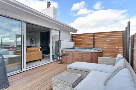 Photo of property in 25 Dunstan Crescent, Hornby, Christchurch, 8042