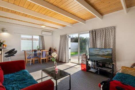 Photo of property in 52 Henderson Crescent, Parkvale, Tauranga, 3112