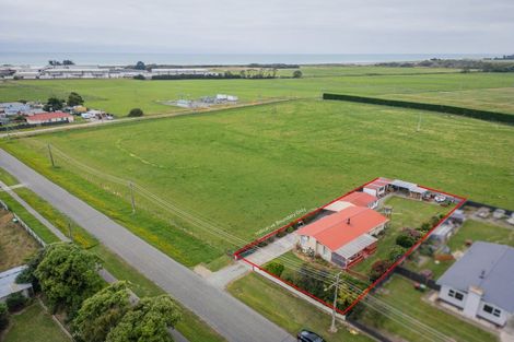 Photo of property in 21 Abbott Street, Pareora, 7912