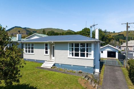 Photo of property in 13 Claremont Avenue, Paeroa, 3600