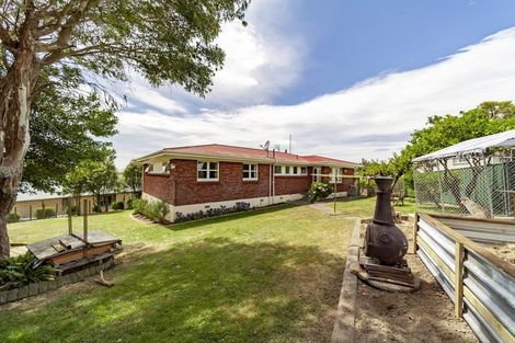 Photo of property in 34 Domain Road, Waipawa, 4210