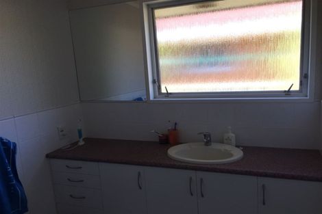 Photo of property in 9a Kiriwai Place, Matua, Tauranga, 3110