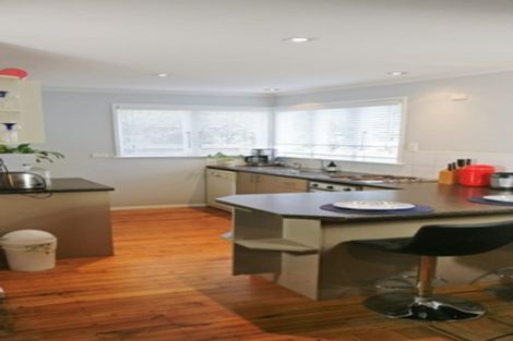 Photo of property in 798 Whangaparaoa Road, Manly, Whangaparaoa, 0930