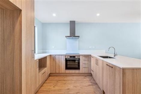 Photo of property in 2d Nerita Place, Long Bay, Auckland, 0630