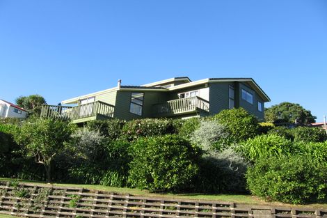 Photo of property in 18 Proteus Place, Half Moon Bay, Auckland, 2012