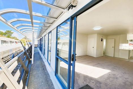 Photo of property in 97 Avenue Road, Otahuhu, Auckland, 1062