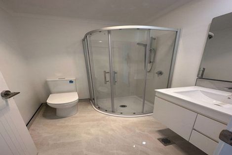 Photo of property in 7/18 May Street, Hamilton East, Hamilton, 3216
