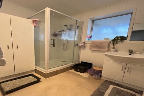 Photo of property in 2/10 Mayville Avenue, New Lynn, Auckland, 0600