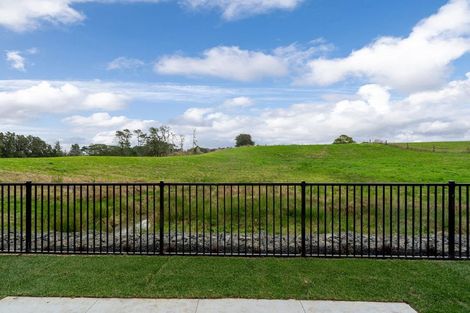 Photo of property in 20 Oyster Drive, Whenuapai, Auckland, 0618