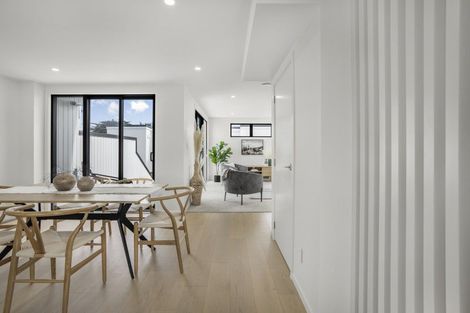 Photo of property in 2 Pascoe Avenue, Paremata, Porirua, 5026