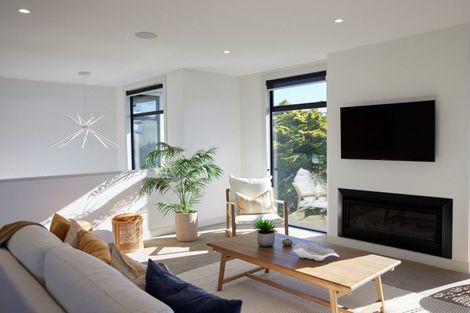 Photo of property in 1015 Papamoa Beach Road, Papamoa Beach, Papamoa, 3118