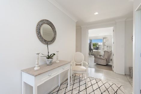 Photo of property in 5 Grenache Place, Rototuna, Hamilton, 3210