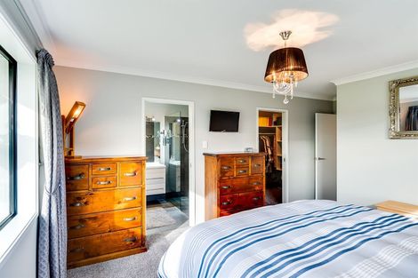 Photo of property in 62 Mcelwee Street, Jervoistown, Napier, 4112