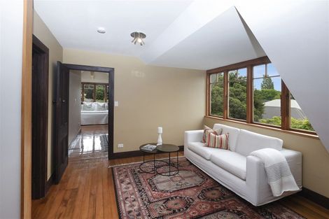 Photo of property in 9 Woodbridge Road, Cashmere, Christchurch, 8022