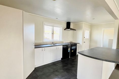 Photo of property in 14 Beatty Road, Pukekohe, 2120