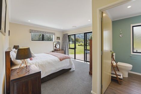 Photo of property in 229 Marchant Road, Kaitoke, Upper Hutt, 5018