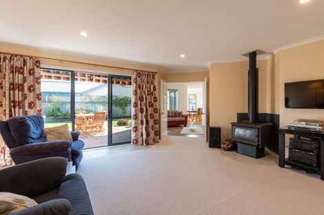 Photo of property in 81 Iwa Street, Mapua, 7005