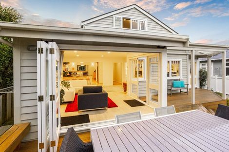 Photo of property in 26 Tainui Road, Devonport, Auckland, 0624