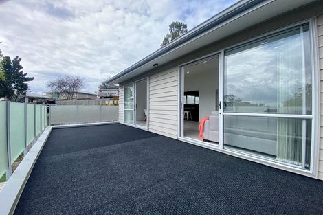 Photo of property in 21a Kia Ora Road, Beach Haven, Auckland, 0626