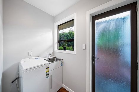 Photo of property in 18 Frensham Crescent, Woolston, Christchurch, 8062