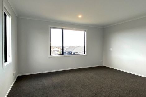 Photo of property in 9 Carronade Street, Papamoa Beach, Papamoa, 3118