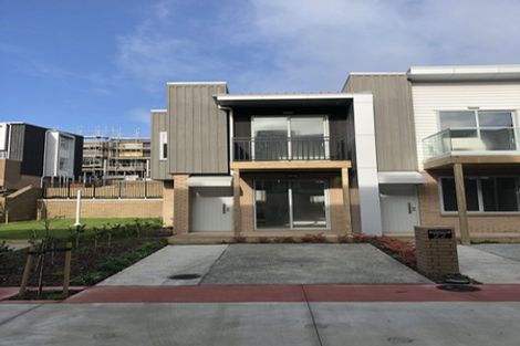 Photo of property in 22 Ceramic Lane, New Lynn, Auckland, 0600