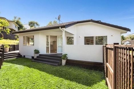 Photo of property in 24 Langana Avenue, Browns Bay, Auckland, 0630