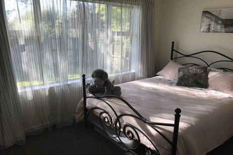 Photo of property in 2/46 Springfield Road, St Albans, Christchurch, 8014