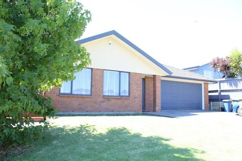 Photo of property in 14 Northridge Terrace, Massey, Auckland, 0614