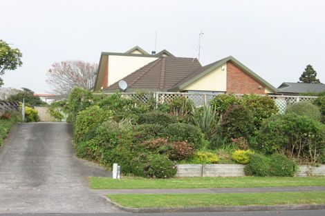 Photo of property in 87 Grande Vue Road, Hillpark, Auckland, 2102