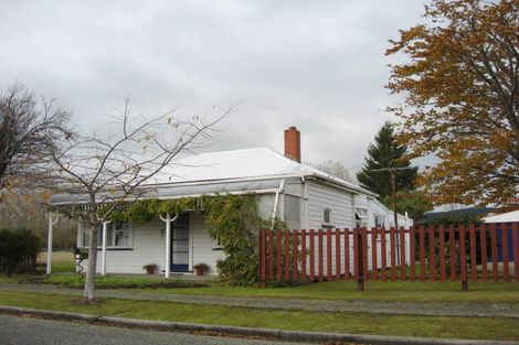 Photo of property in 49 Burns Street, Milton, 9220