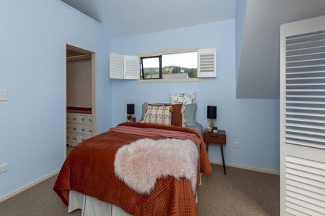 Photo of property in 2 Pukatea Close, Raumati Beach, Paraparaumu, 5032