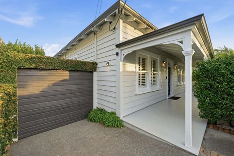 Photo of property in 45 Mozeley Avenue, Devonport, Auckland, 0624