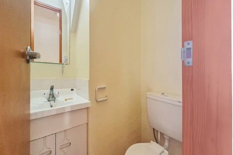 Photo of property in 13a Harris Street, Marton, 4710