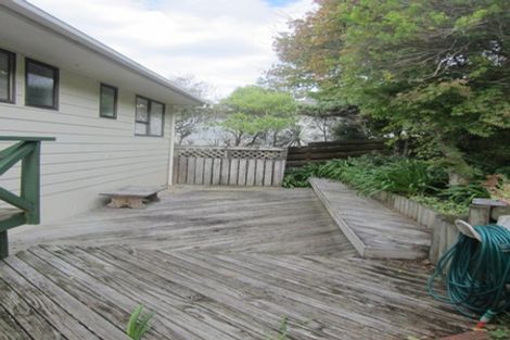 Photo of property in 66 Fyvie Avenue, Tawa, Wellington, 5028